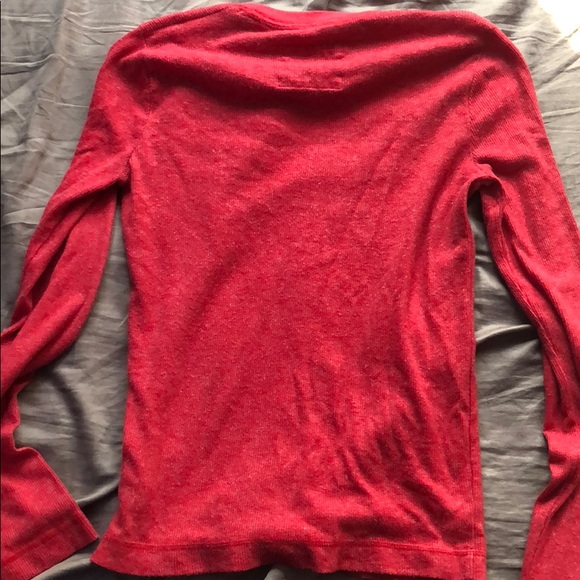 Hollister long sleeve - Picture 3 of 3